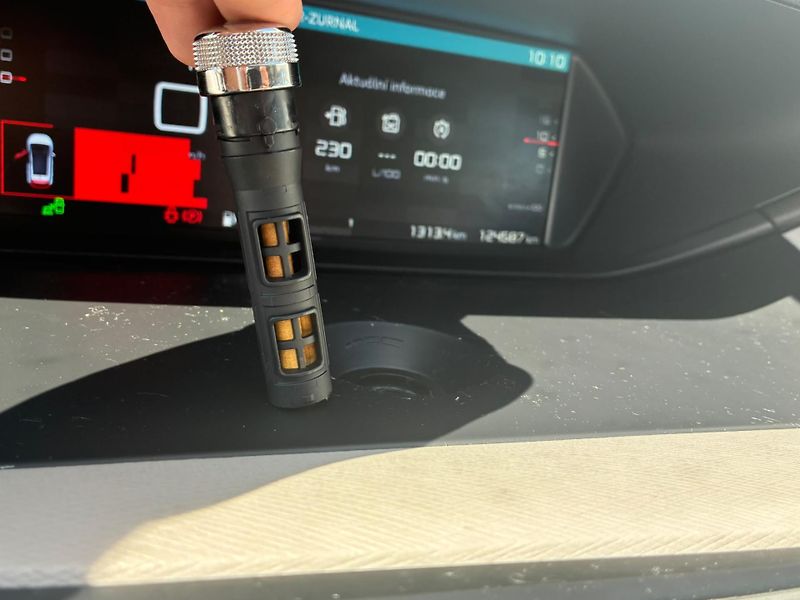 Citroën C4 Picasso (2017) 1.6HDi,88KW,MASÁŽ, BLIS, 1.MAJ - fotka 26 z 35