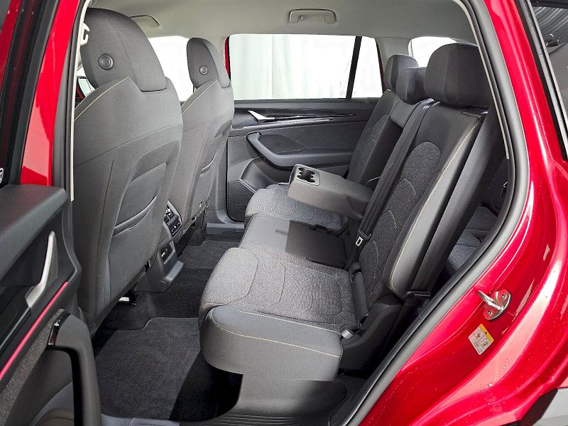 Škoda Kodiaq (2024) 2.0TDI 142kW 4x4 DSG SELECTION - fotka 7 z 29