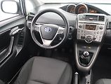 Toyota Verso (2010) 2.0 D-4D, 7 míst, nová STK - náhled 7