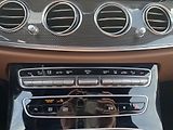 Mercedes-Benz Třídy E E 300d 4M AMG - náhled 26