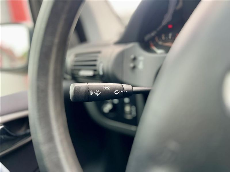 Mercedes-Benz Vaneo 170 CDi / KLIMA - fotka 27 z 35