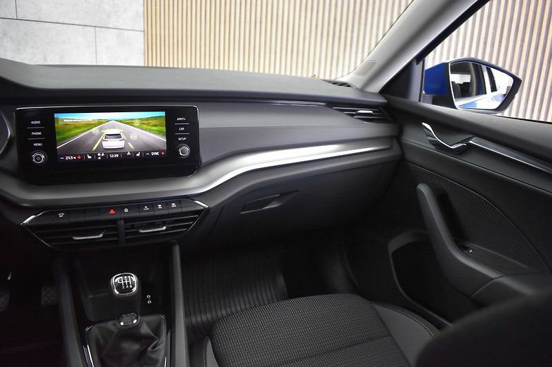 Škoda Octavia 2.0 TDI AMBITION+*DPH*ČR 1.MAJ - fotka 9 z 37
