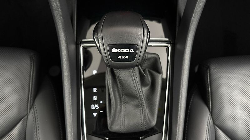 Škoda Kodiaq 2.0 TDI DSG 4x4 L&K - fotka 28 z 32