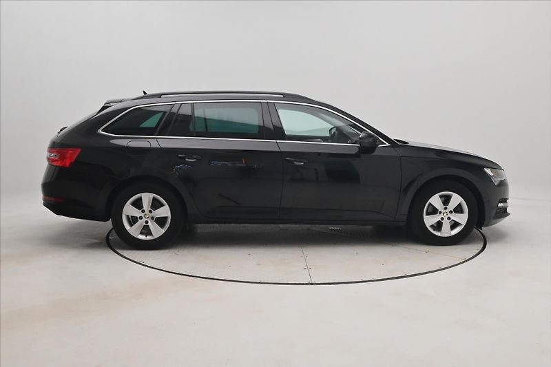 Škoda Superb 2,0 TDI 110kW DSG Clever Záruk - fotka 4 z 30