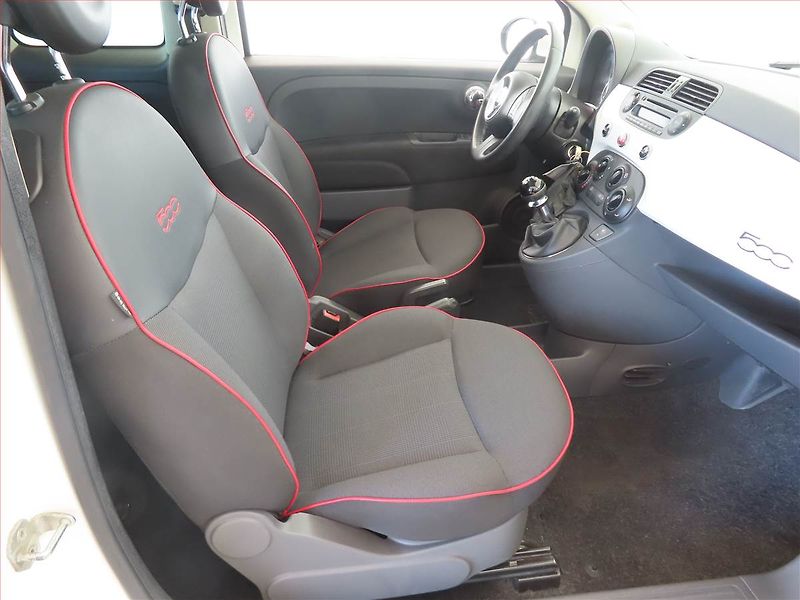 Fiat 500 (2016) 1.2, Pan. střecha - fotka 9 z 14