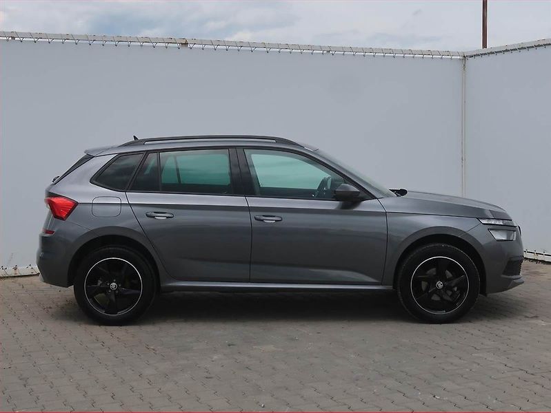 Škoda Kamiq (2023) Style 1.5 TSI - fotka 6 z 19