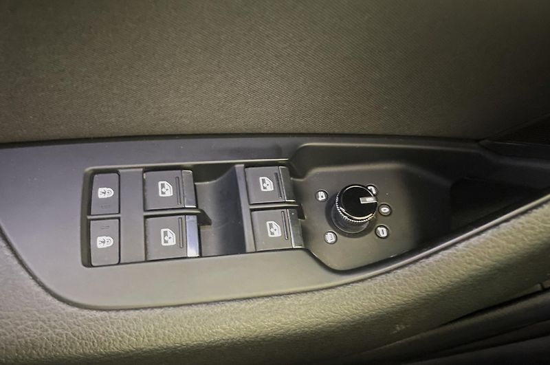 Audi A6 Avant 3.0, 45 TDI, 170 KW, QUATTRO - fotka 29 z 39