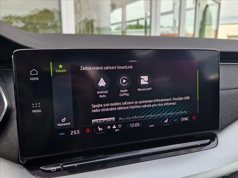 Škoda Octavia 2,0 TDI DSG TOPSTAV +ZIMNÍPNEU - fotka 37 z 46