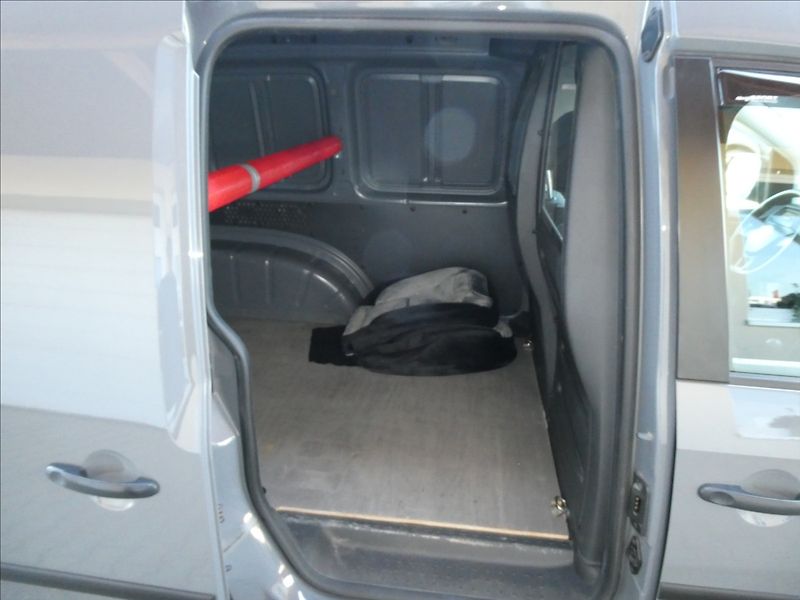 Volkswagen Caddy 2,0 TDi Basis,po rozvodech,TOP - fotka 24 z 56