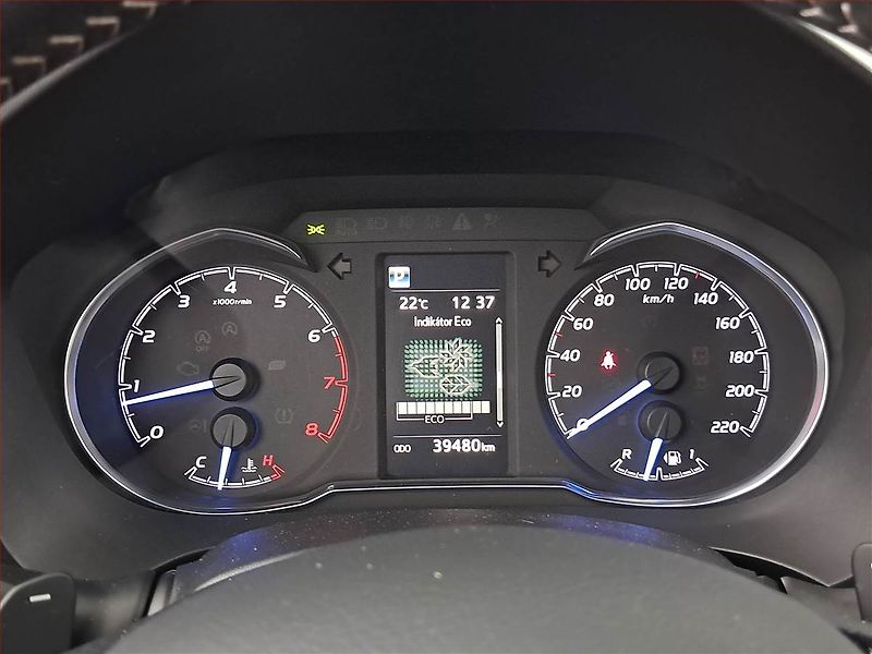 Toyota Yaris (2017) 1.5 Dual VVT-i, Automat, ČR - fotka 11 z 20