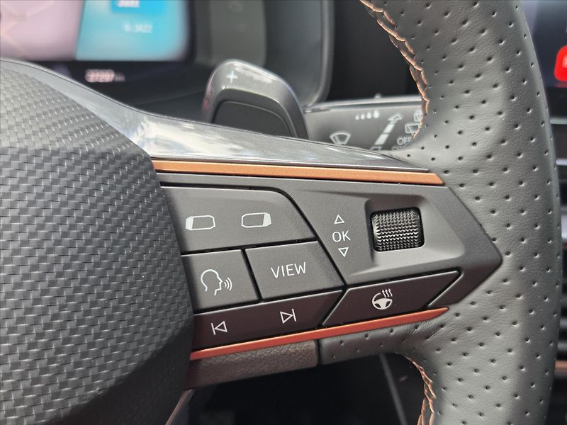Cupra Formentor 1,5 TSi DSG Záruka2029 ČR 1.ma - fotka 14 z 17