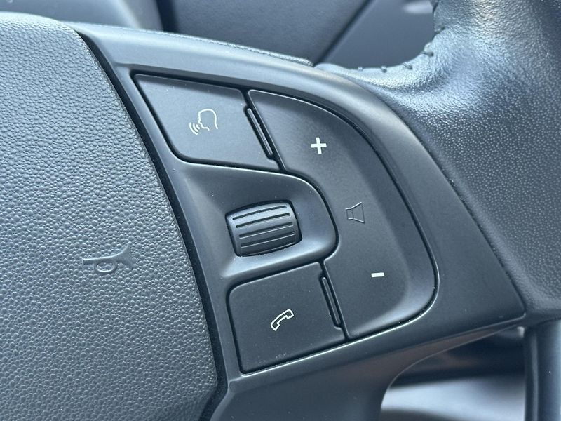 Citroën C4 Picasso (2018) 1.2 SpaceTourer PureTech tažné - fotka 27 z 44