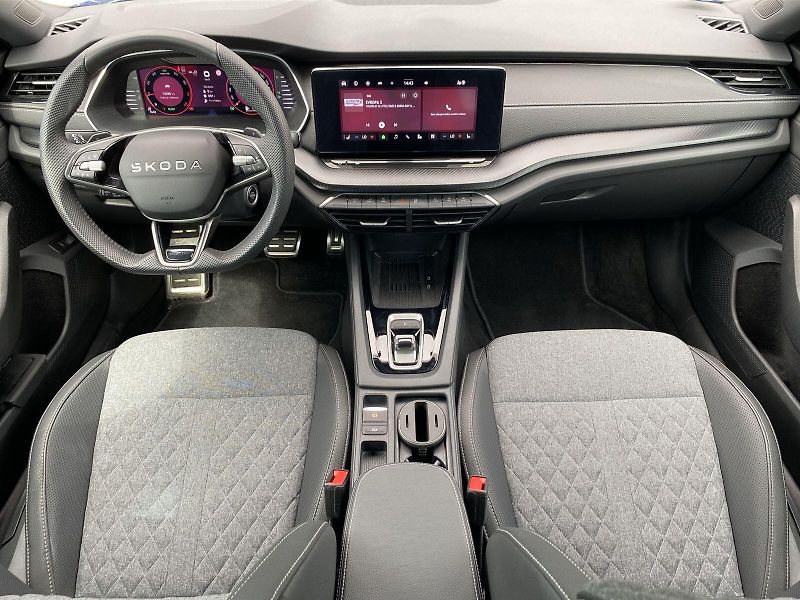 Škoda Octavia (2025) Combi 1.5 TSI DSG Sportline - fotka 5 z 38