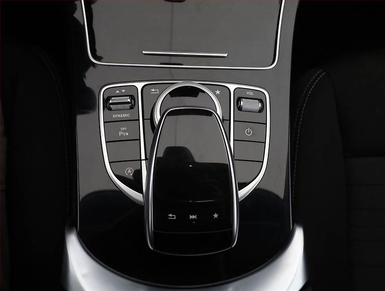 Mercedes-Benz Třídy C (2016) C 220 d, Automat, Serv.kniha - fotka 11 z 18