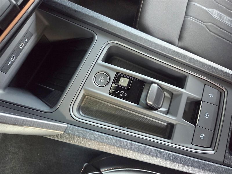 Cupra Formentor 2,0 TSi DSG 4x4 Matrix Tažné Z - fotka 21 z 25