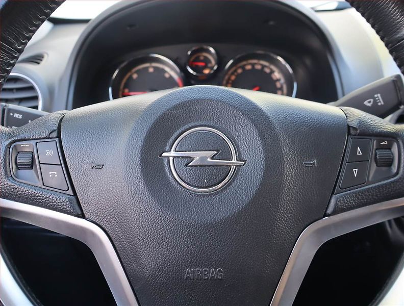 Opel Antara (2007) 2.0 CDTI, 4X4, Automat - fotka 17 z 17
