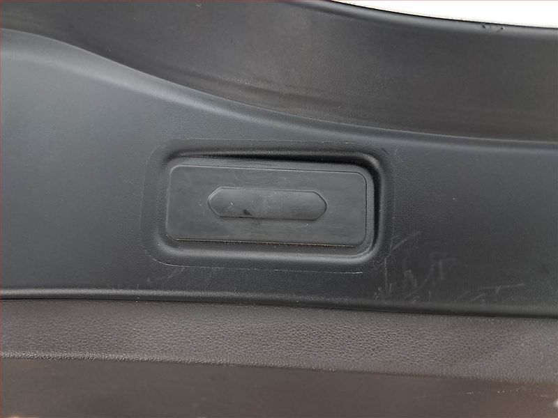 Renault Espace (2017) Initiale Paris 1.6 TCe - fotka 21 z 21