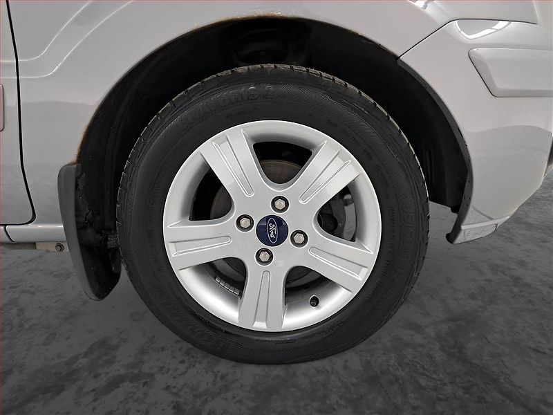 Ford Fusion (2011) 1.4, ČR,1.maj - fotka 14 z 17