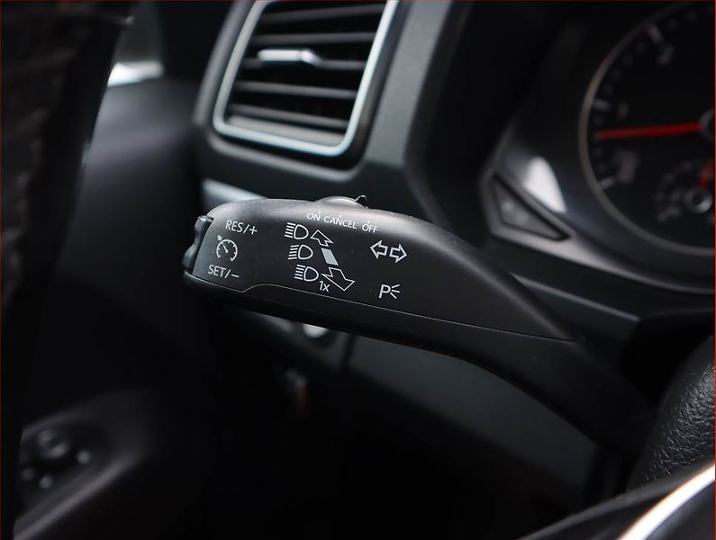Volkswagen Amarok (2017) V6 3.0 TDI, 4X4, Automat - fotka 21 z 22