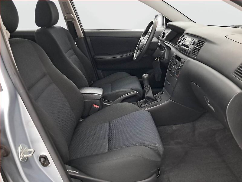 Toyota Corolla (2005) 1.6 VVT-i, ČR,1.maj, nová STK - fotka 9 z 16