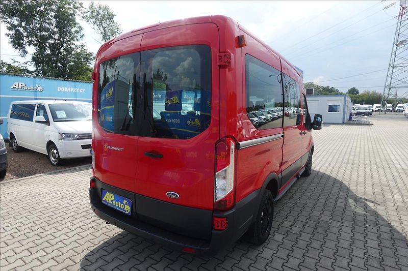 Ford Transit 2,2 TDCi  L2H2 9MÍST BUS KLIMA - fotka 7 z 30