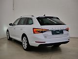 Škoda Superb - náhled 7