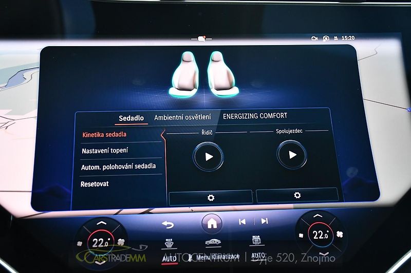 Mercedes-Benz EQE 43AMG HUD 1M PANORAMA - fotka 45 z 60