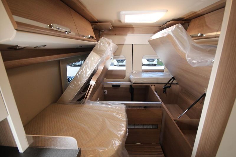 Malibu (2023) VAN 640 LE K NOVÁ CENA - fotka 59 z 60