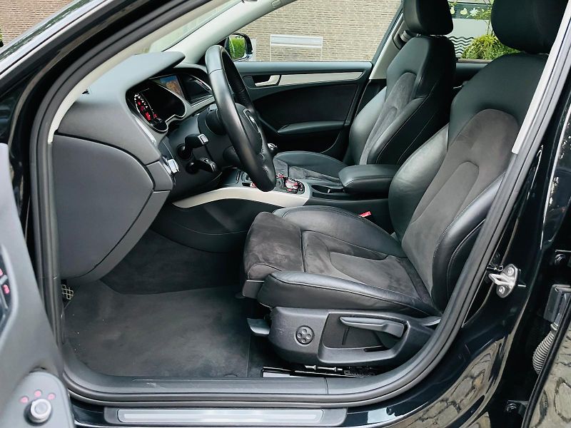 Audi A4 2.0TDI VÝHŘEV SENZORY SERVISKA - fotka 30 z 49