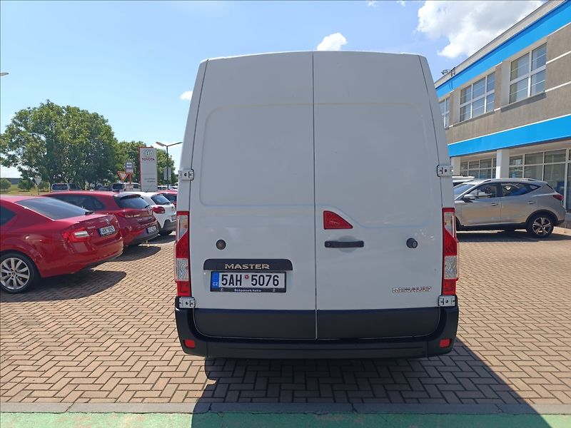 Renault Master 2,3 DCi - fotka 7 z 19