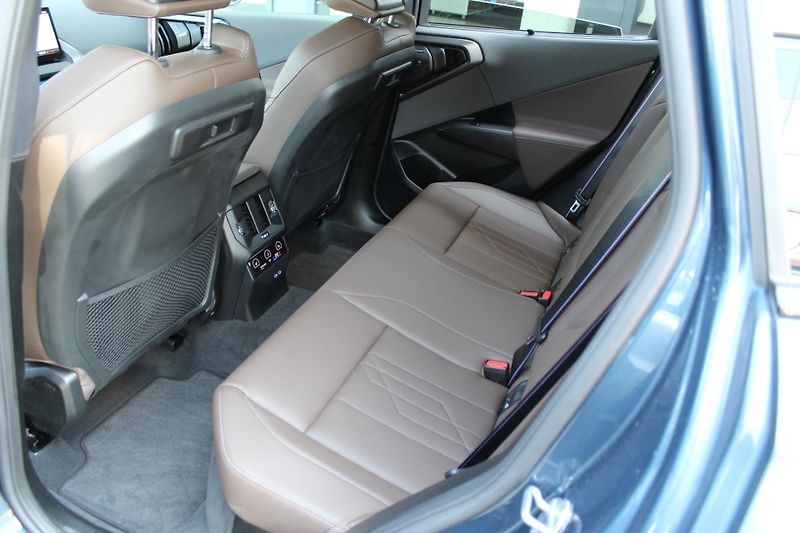 BMW X3 M50 xDrive - fotka 11 z 23