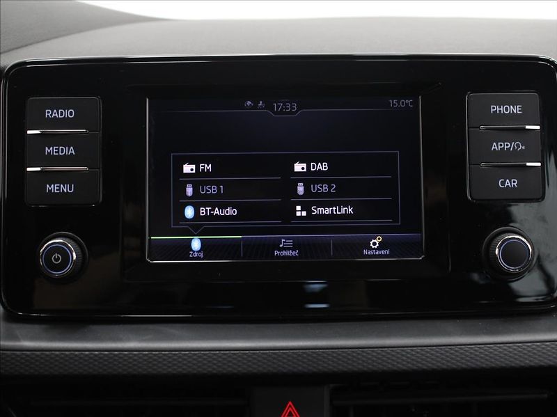 Škoda Scala 1,0 TSI 81kW 65tkm. 1.maj.ČR - fotka 11 z 20