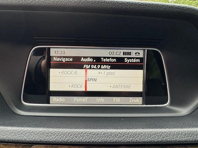 Mercedes-Benz Třídy E MB E 200 CDi kombi - fotka 29 z 35