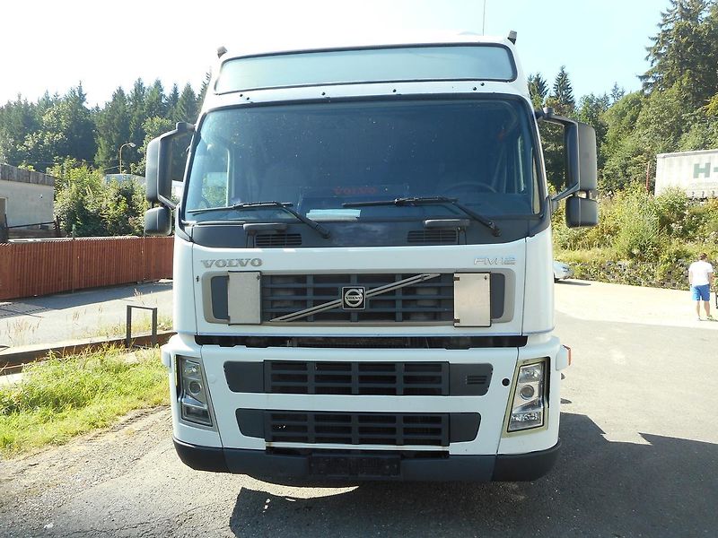 Volvo (2005) FM 12/420 manual - fotka 15 z 15