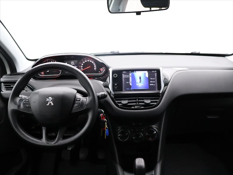 Peugeot 208 1,0 i 50kW Klimatizace - fotka 18 z 25