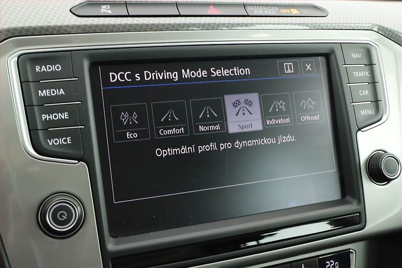 Volkswagen Passat (2016) 2.0 BiTDI, 4X4, Automat, Kůže - fotka 15 z 19