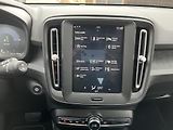 Volvo XC40 D3 Automat ČR 1.majitel - náhled 40