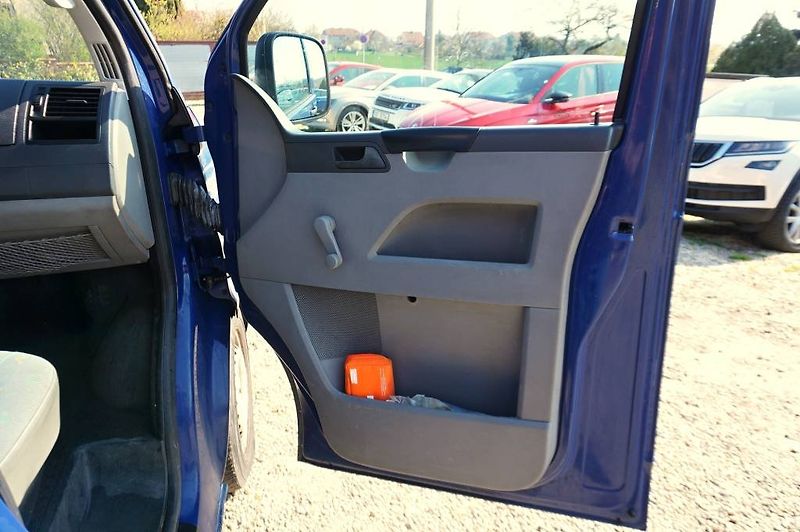 Volkswagen Transporter (2004) 1,9 TDI 63 kW - fotka 16 z 22