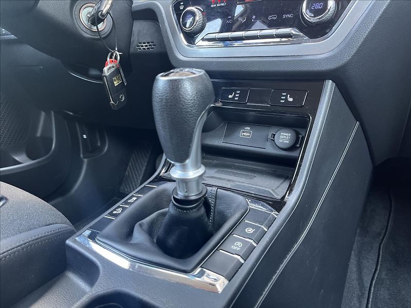 SsangYong Korando 1,5 TGDI  STYLE PLUS CZ - fotka 15 z 24