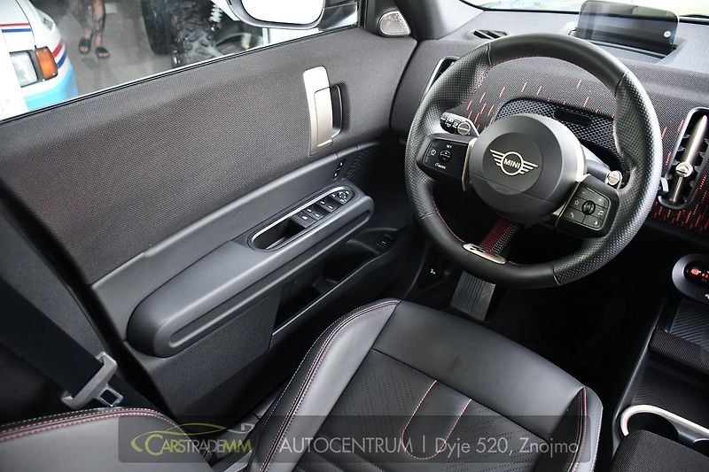 Mini Countryman D 2.0d JCW HUD ČR 1.MAJ - fotka 22 z 56
