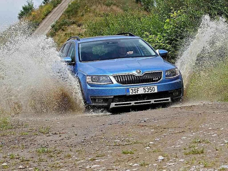 Škoda Octavia Scout.