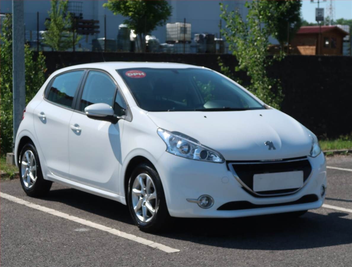 Peugeot 208 1.0 VTi, Tempomat