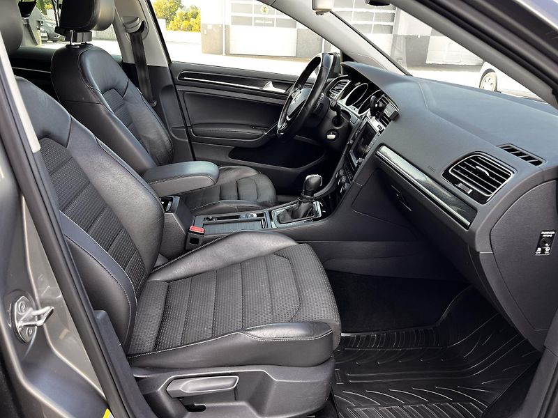 Volkswagen Golf 2.0 TDi 110kw plný servis!  - fotka 12 z 24