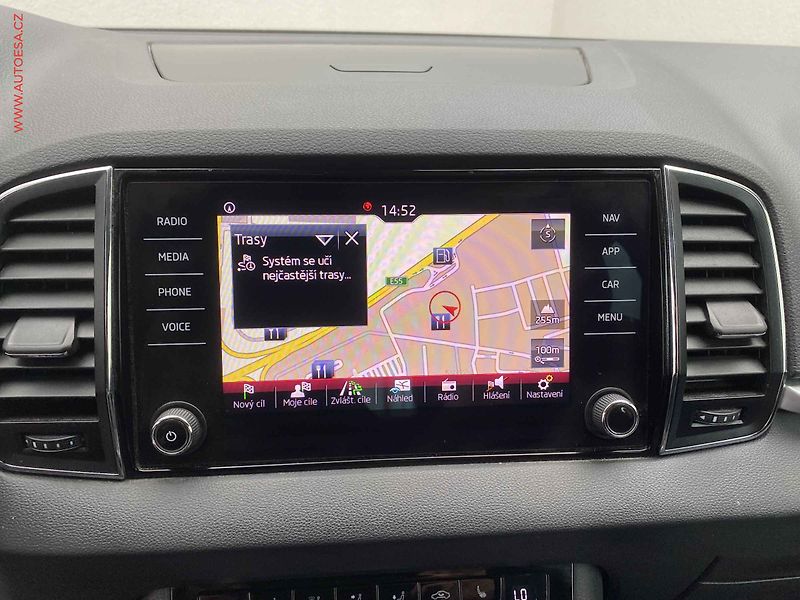 Škoda Karoq (2019) 1.5 TSi, Style, TZ, LED, navi - fotka 16 z 17