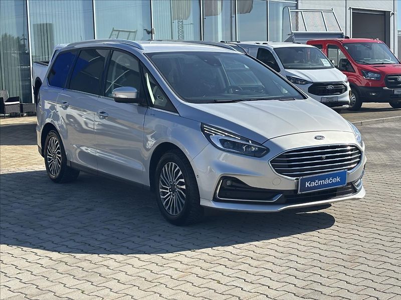 Ford Galaxy 2,5 Hybrid eCVT Titanium 140kW - fotka 6 z 37