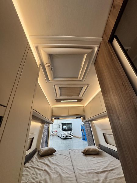 Kabe Travel Master VAN (2025) Abisko Van 690 LB 4x4  - fotka 39 z 40