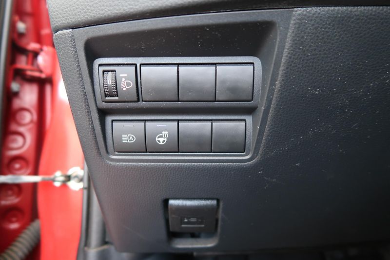 Mazda 2 Hybrid 1,5 VVT-i 116k Pure Plus,záruk - fotka 19 z 27