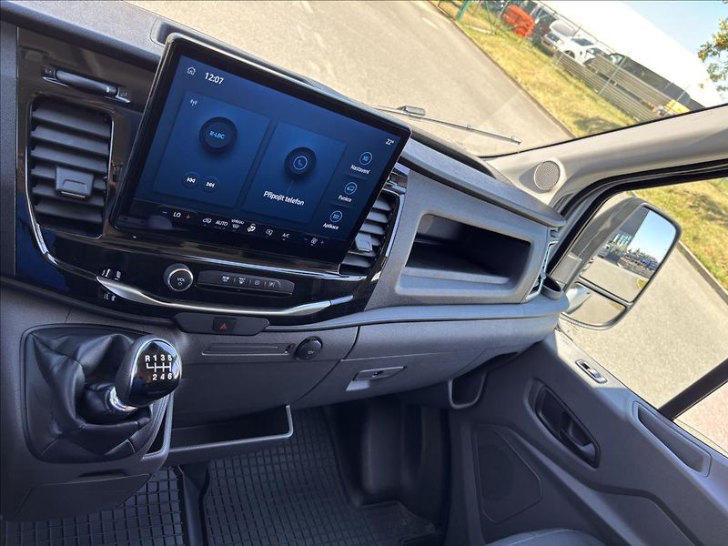 Ford Transit 2,0 EcoBlue 96kW L3 - fotka 37 z 38