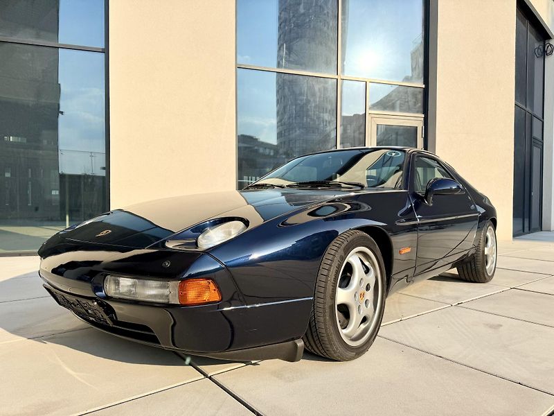 Porsche 928 (1992) GTS - fotka 4 z 65