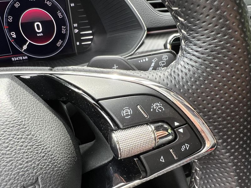 Škoda Superb iV 1.4 TSi 160 kW SPORTLINE - fotka 19 z 24